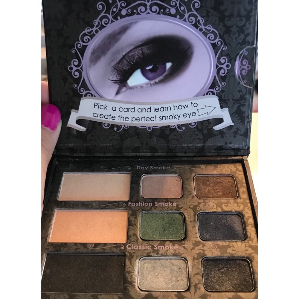 Too Faced Smokey Eye Palette
